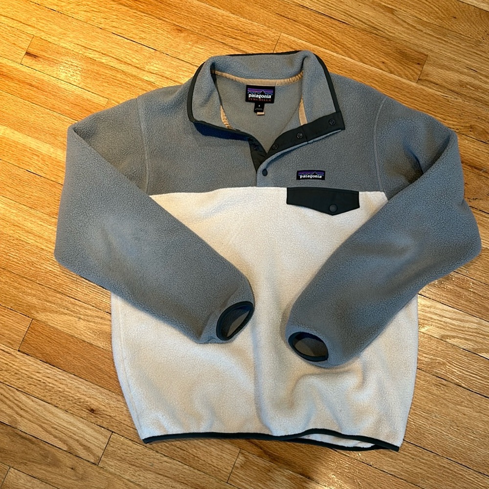 VGUC Patagonia Women’s size small Synchilla snap t fleece pullover